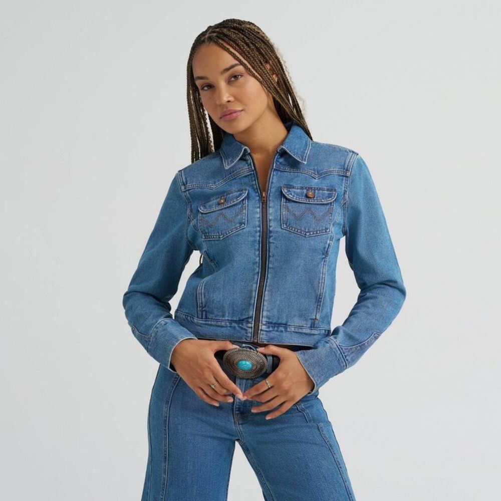 Wrangler Women's Fitted Denim Zip-up Jacket - Forever Wash L